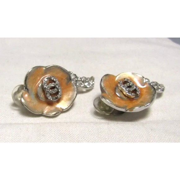 CHANEL Camilla Flower & Rhinestones CC Logo Drop Clip On Earrings - Picture 3 of 10